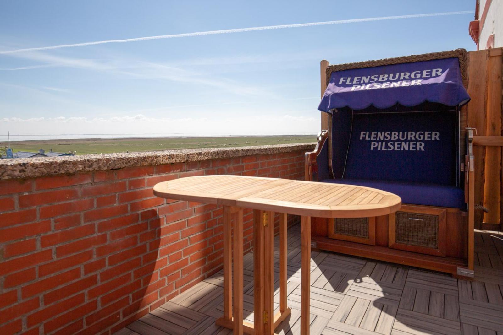 Ankerplatz Ueber Dem Hafen-Pub Apartment Pellworm Exterior photo